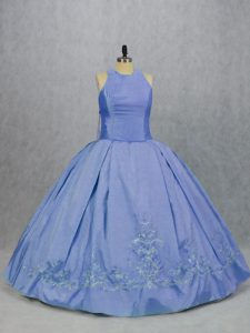 Dramatic scoop sin mangas con cremallera quinceañera vestidos de satén azul