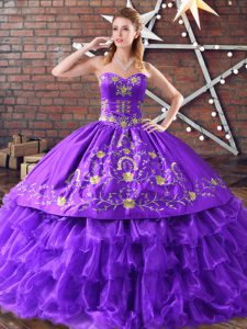 Vestidos de fiesta de color púrpura vestidos de quinceañera con cordones, satén y organza sin mangas hasta el suelo