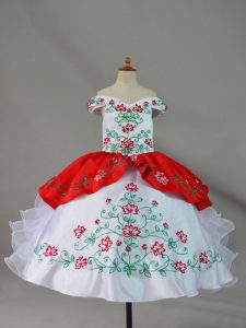 Encantadores bordados sin mangas en blanco y rojo y volantes hasta el piso vestidos de desfile de niñas pequeñas