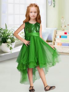 Una línea de ropa formal para niños verde cuchara sin mangas de alta cremallera baja
