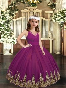 Púrpura vestidos de bola con cuello en el lado largo del piso bordado de la cremallera niños desfile vestido