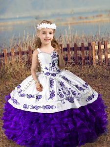 Vestidos de fiesta bordados y volantes de color púrpura vestidos de desfile de chicas hasta organza sin mangas hasta el suelo