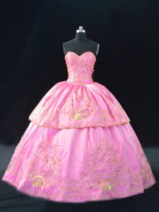 Rosa rosa satinado con cordones vestido de fiesta vestido de fiesta sin mangas hasta el suelo bordado