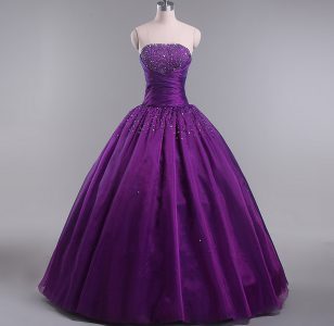 Elegante berenjena púrpura sin mangas hasta el suelo con cuentas y fruncidos encaje hasta dulce 16 vestido