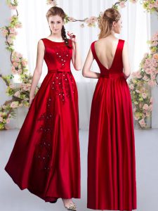 Lujo rojo escote redondo y apliques de quinceañera dama vestido sin mangas sin espalda