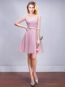 Vestido delicado de la dama del a-line para la longitud mini de las mangas de Tulle del v-cuello rosado del quinceanera mini atan para arriba