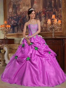 Lavanda Vestido De Fiesta Estrapless Hasta El Suelo Tafetán Bordado Y 3D Flores Vestido De Quinceañera