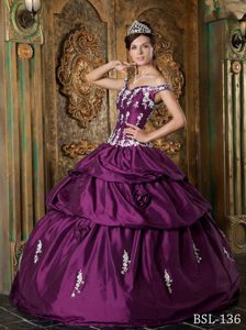 Púrpura Vestido De Fiesta Hombros Caídos Hasta El Suelo Tafetán Vestido De Quinceañera