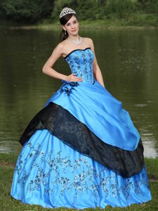 Azul Aqua para 2015 Vestido De Quinceañera Flor Hecha A Manos Con Emdroidery