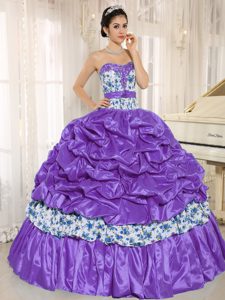 Beaded Y Pick-ups para Púrpura Vestido De Quinceañera Tafetán Y Printing