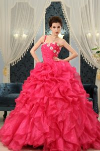 Un Sólo Hombro Rojo Coral Corte A Y Volantes Wedding Vestido para 2015 Por Encargo