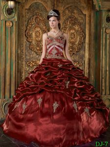 Rojo Vino Vestido De Fiesta Strap Hasta El Suelo Tafetán Bordado Vestido De Quinceañera