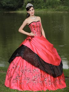 Rojo para 2015 Vestido De Quinceañera Flor Hecha A Manos Con Emdroidery