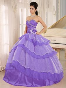 Púrpura Dulceheart Beaded Decorate Y Blusa Acanalada Volantesd Layeres Vestido De Quinceañera In 2015