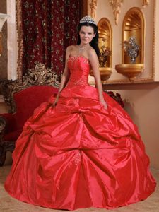 Rojo Coral Vestido De Fiesta Estrapless Hasta El Suelo Tafetán Bordado Vestido De Quinceañera