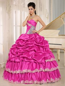 2015 Caliente Rosa Beaded Y Pick-ups Vestido De Quinceañera para Por Encargo