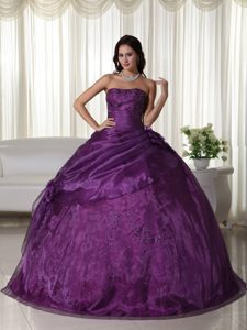 Púrpura Vestido De Fiesta Estrapless Hasta El Suelo Tul Bordado Vestido De Quinceañera