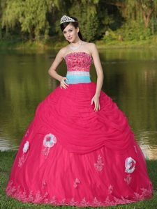 Tul Estrapless Rojo Coral Vestido De Quinceañera para Girl Con Flores Beaded Decorate