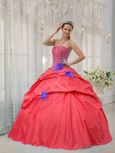 Rojo Vestido De Fiesta Estrapless Hasta El Suelo Tafetán Bordado Y Hand Floress Vestido De Quinceañera