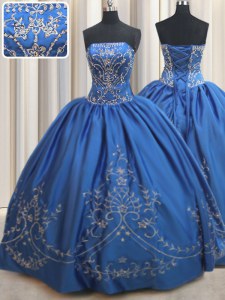 Longitud del piso de los vestidos de bola sin mangas de color azul royal de los vestidos de bola de quince encajes
