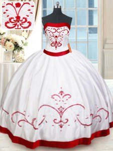 Blanco y rojo encaje hasta 15 vestido de quinceañera rebordear y bordado sin mangas de longitud del piso