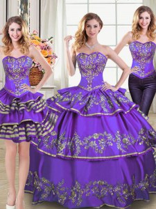 Aduana ajuste tres piezas de púrpura berenjena púrpura vestidos de tafetán bordado sin mangas de amor y rizado capas de longitud del piso hasta el vestido de quinceanera