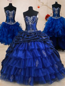Bellas de cuatro piezas azul royal azul vestido de novia sin mangas de organza y tafetán con tren de cepillo hasta encaje hasta perlas y capas de volantes y recoge dulce 16 vestido de quinceañera