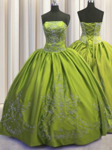 Longitud sin mangas del piso que rebordea y borda ata para arriba los vestidos de la quinceañera con verde oliva