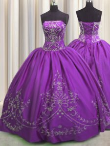 Encantadora berenjena púrpura encaje hasta el bordado sin tirantes 15to cumpleaños vestido de tafetán sin mangas