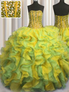 Vestidos de baile bling-bling visibles de venta superior visibles 15 vestido de quinceanera multi-color strapless sin mangas de la longitud del piso de organza sin mangas hasta