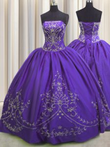 El tafetán púrpura hermoso ata para arriba el vestido sin mangas sin mangas del vestido del quinceanera del dulce 16 de la longitud del piso que rebordea y borda