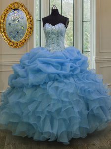Fantástico azul vestido sin mangas de organza de los vestidos de bola rebordear y recoge la longitud del piso atan para arriba los vestidos de quinceanera