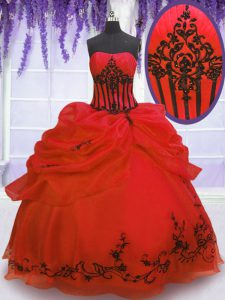 El vestido sin mangas de la longitud del piso sin mangas del organza sin tirantes rojo del vestido del quinceanera de los vestidos de bola de las recolecciones