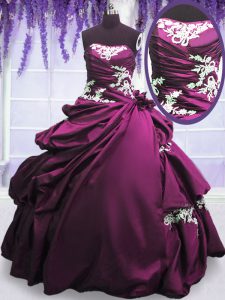 Sophisticated púrpura apliques de escote palabra de honor y recoge dulces 16 vestido de quinceañera sin mangas de encaje hasta
