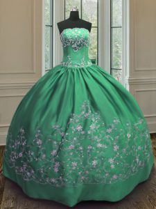 Verde ata para arriba la longitud sin mangas del piso del bordado del vestido del dulce 16
