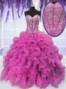 El amor reluciente del color de rosa caliente atan para arriba el rebordear y las colmenas 16 vestidos dulces sin mangas