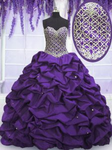 Los vestidos de bola púrpuras de la berenjena longitud sin mangas del piso del tafetán del amor atan para arriba el rebordear y los cequis y la recolección suben el vestido dulce 16