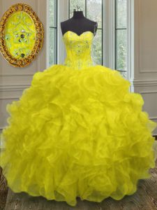 Sin mangas de longitud del piso perlas y bordados y volantes de encaje hasta el vestido de baile vestido de fiesta con amarillo