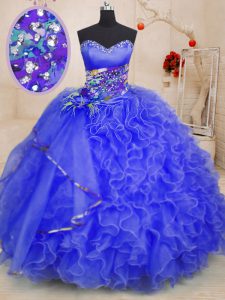 El azul real fabuloso ata para arriba el vestido del quinceanera que rebordea y ruffles la longitud sin mangas del piso