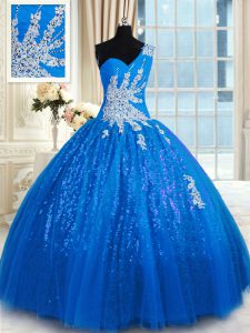 Azul extravagante encaje hasta un hombro appliques dulce 16 vestido de quinceanera tul y lentejuelas sin mangas