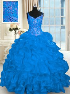 La manera recoge los vestidos de bola sin mangas azules del tren del cepillo del vestido del quinceanera atan para arriba