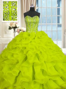 Colgante de color verde amarillo de la clase superior que rebordea y riza el vestido del quinceanera sin mangas ata para arriba