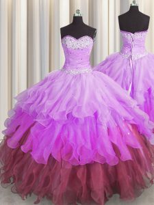 Las recolecciones por encargo levantaron los vestidos de quinceañera multicolores sin mangas de la longitud del piso de los vestidos de bola del cordón