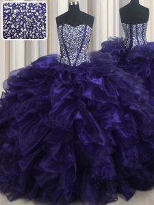 Organza púrpura de gama alta hasta el amor sin mangas con el tren dulce 16 vestido de quinceanera tren cepillo perlas y volantes