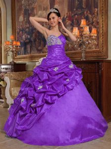 Púrpura Vestido De Fiesta Dulceheart Hasta El Suelo Bordado Tafetán Vestido De Quinceañera