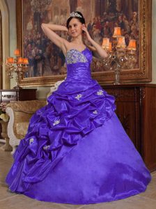 Púrpura Vestido De Fiesta Dulceheart Hasta El Suelo Bordado Tafetán Vestido De Quinceañera
