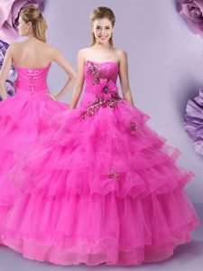 Super piso de longitud hot pink quince bola vestidos de tul sin mangas apliques y capas de rizado y hecho a mano flor