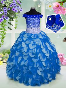 Azul vestido de fiesta de organza de hombro mangas cortas rebordear y cintas cintas y lentejuelas longitud del piso hasta el vestido de desfile de niñas