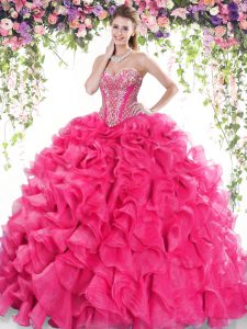 Caliente rosa dulce 16 vestido organza barrido tren sin mangas rebordear y volantes