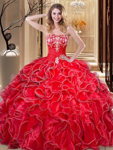 Sin mangas del cordón ata para arriba el vestido del quinceanera organza rojo coralino